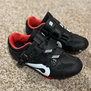 Peloton Size 38 Women’s Cycle Spin Shoe